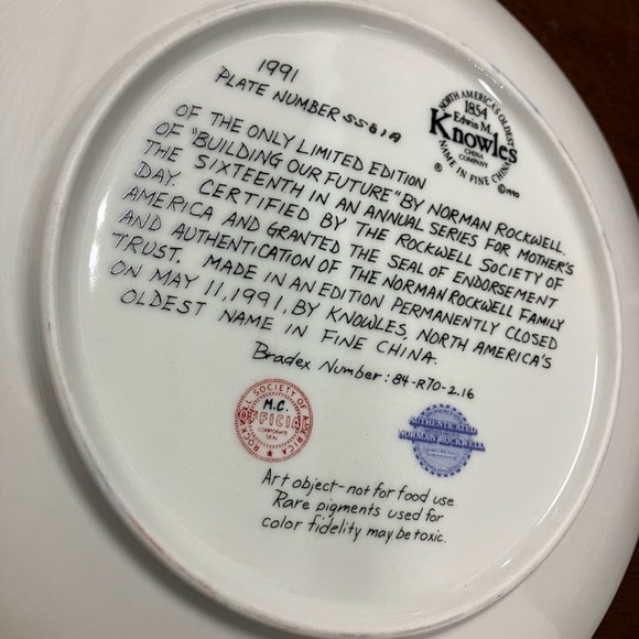 Vintage Norman Rockwell Decorative Plates Mother’s Day 1991-1993 Edition - Picture 5 of 10